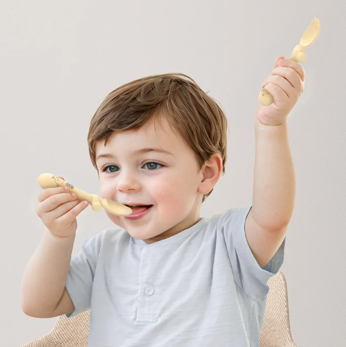 Assiette Bebe | Ensemble de vaisselle en silicone pour bébé royaumedebebeetmaman.com.com