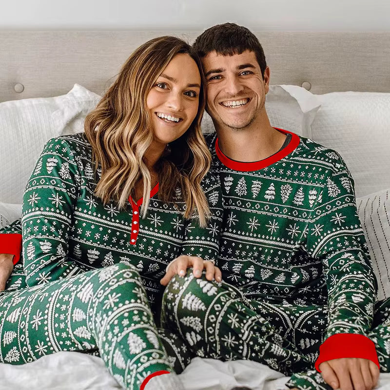Pyjama NoĂ«l Famille Vert Assorti - Collection Sapin Festive 2025đ royaumedebebeetmaman.com.com
