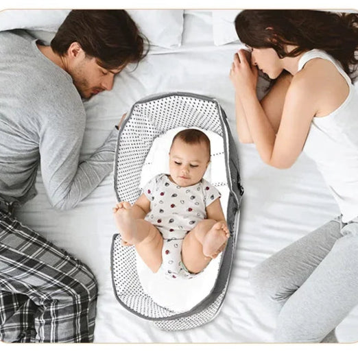 reducteur de lit royaumedebebeetmaman.com.com
