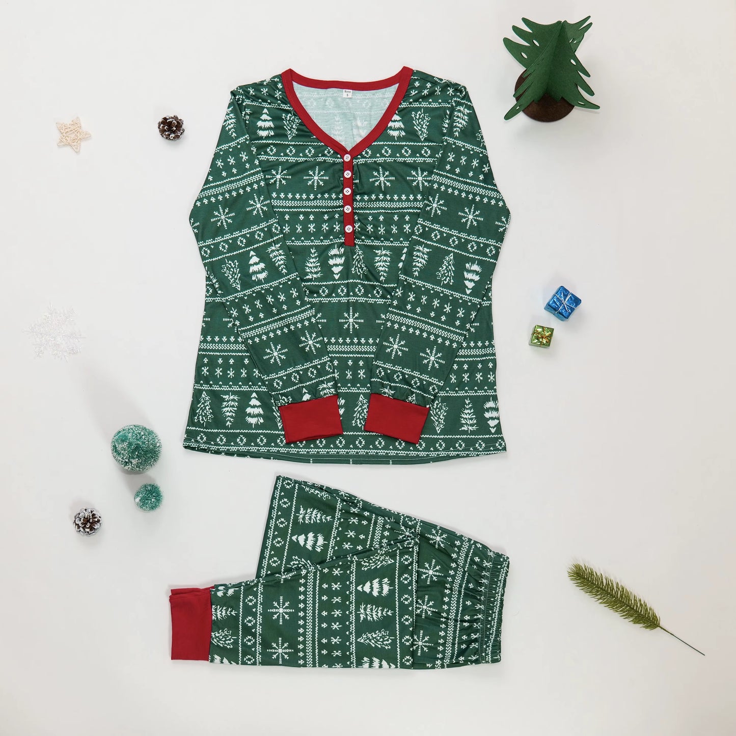 Pyjama NoĂ«l Famille Vert Assorti - Collection Sapin Festive 2025đ royaumedebebeetmaman.com.com