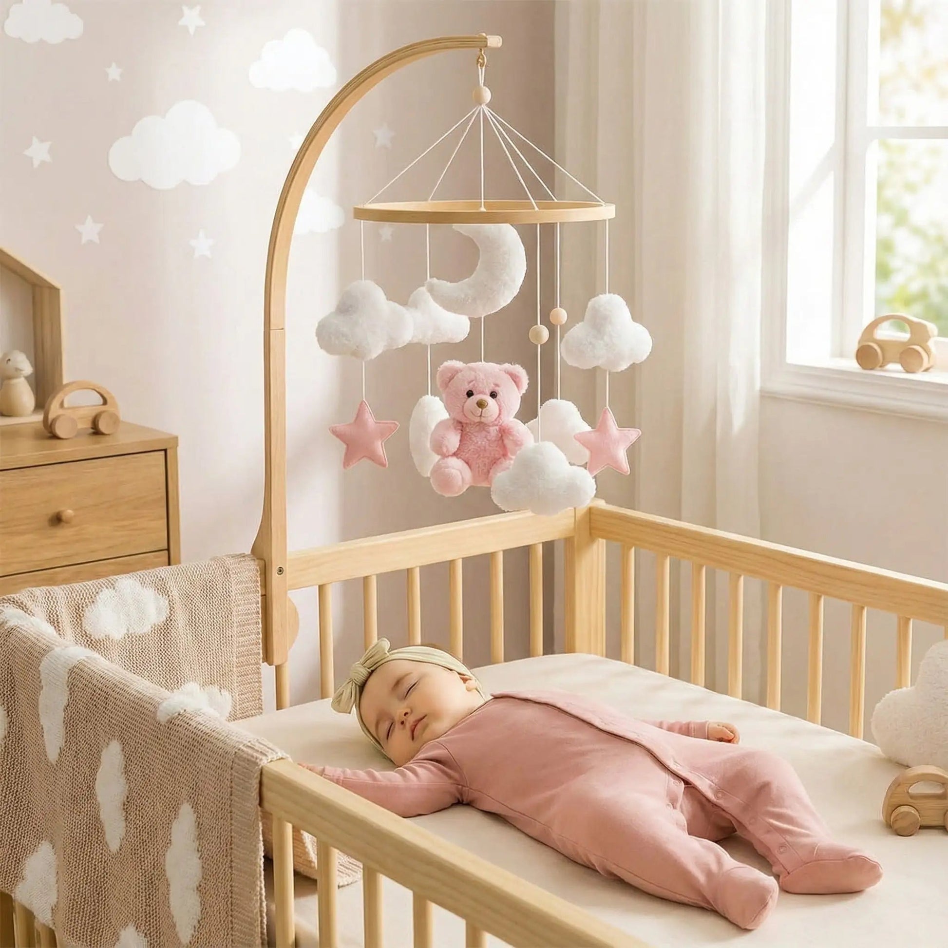 Mobile bébé- Mélodies Enchantées  royaumedebebeetmaman.com.com