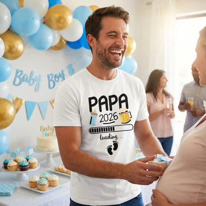 T-shirt personnalisé - Papa 2026 Loading  royaumedebebeetmaman.com.com