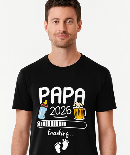 T-shirt personnalisé - Papa 2026 Loading  royaumedebebeetmaman.com.com
