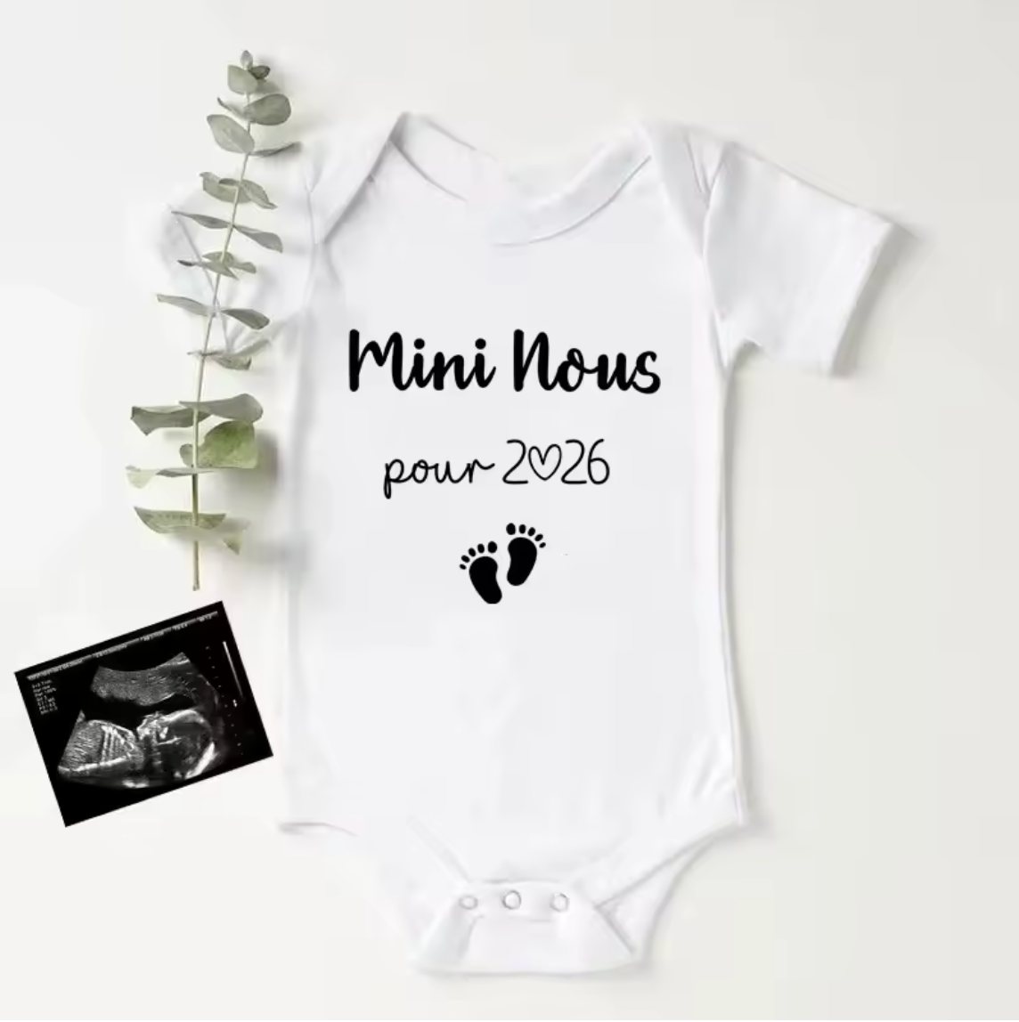 Body bébé personnalisé - Mini Nous Pour 2026  royaumedebebeetmaman.com.com