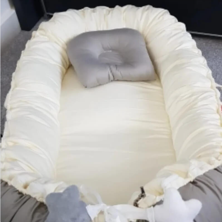 cocon bébé beige