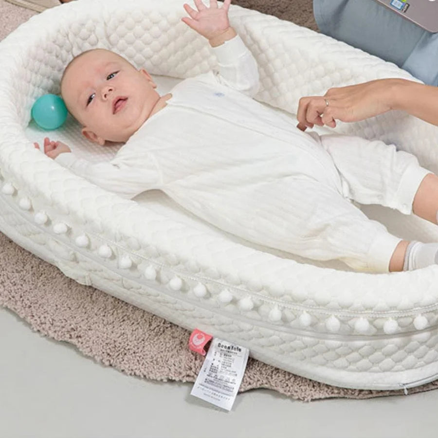 reducteur de lit bebe  royaumedebebeetmaman.com.com