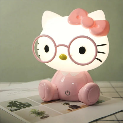 hello-kitty-veilleuse-rose-lunette