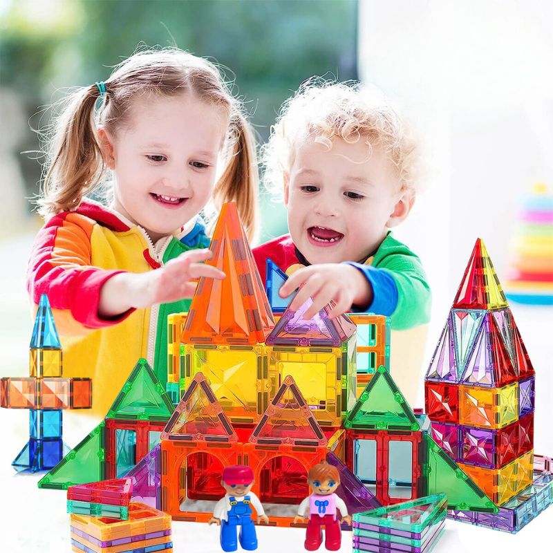 Jeu de construction magnétique - MagnéCube™  royaumedebebeetmaman.com.com