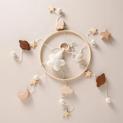 Mobile bébé - Univers Etoiles  royaumedebebeetmaman.com.com