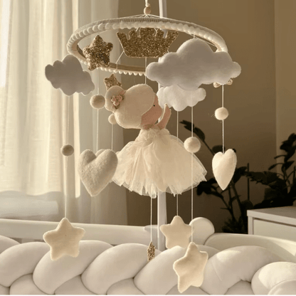 Mobile bébé - Éveil En Douceur Et Touche Décorative  royaumedebebeetmaman.com.com