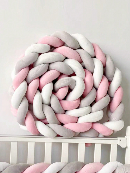 tour de lit bebe tresse de royaume de bebe et maman